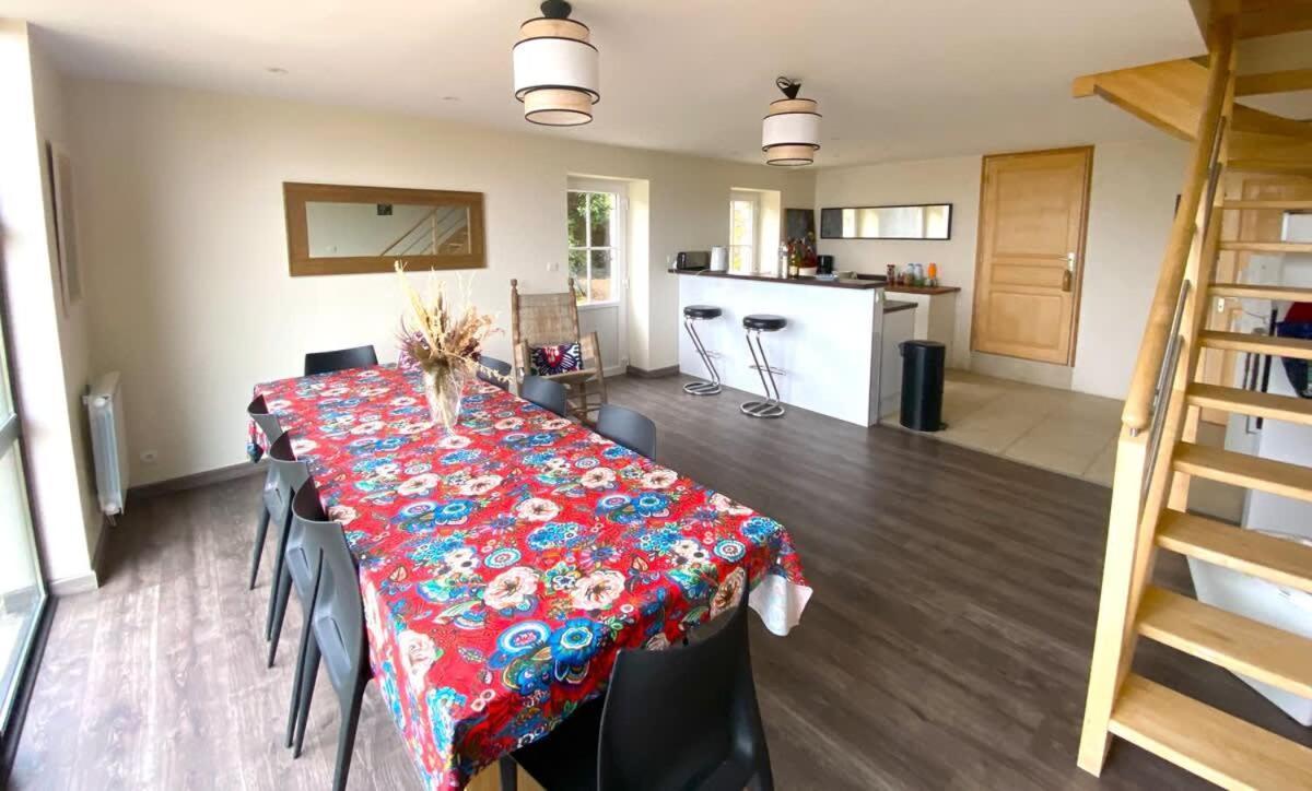 Large Farmhouse With Garden And Sea View For 8 People Locquenole Zewnętrze zdjęcie